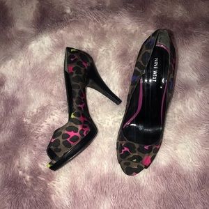 NINE WEST HEELS (A30)